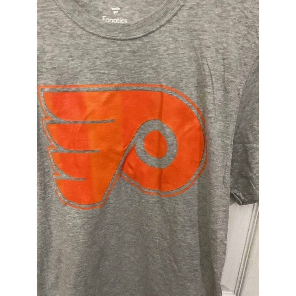 Fanatics Philadelphia Flyers Gray T-Shirt Small